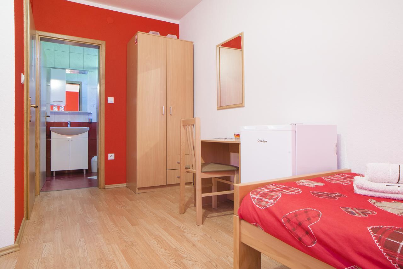 Apartment Ante Слунь Екстер'єр фото