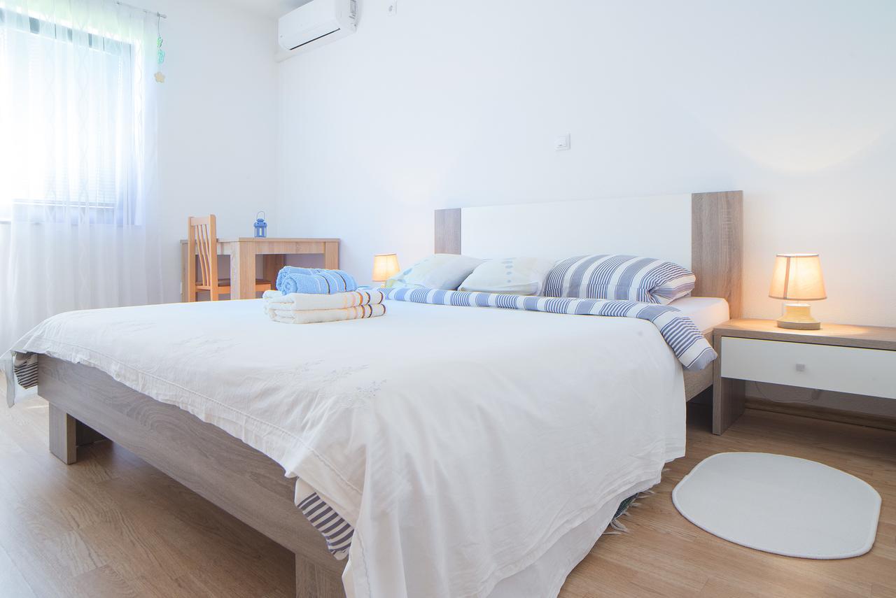 Apartment Ante Слунь Екстер'єр фото