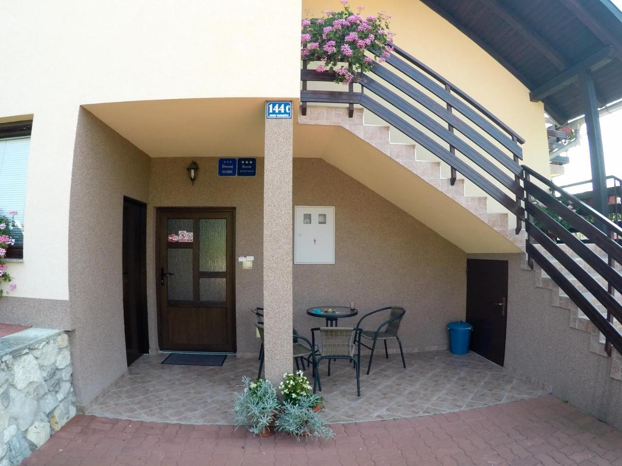 Apartment Ante Слунь Екстер'єр фото